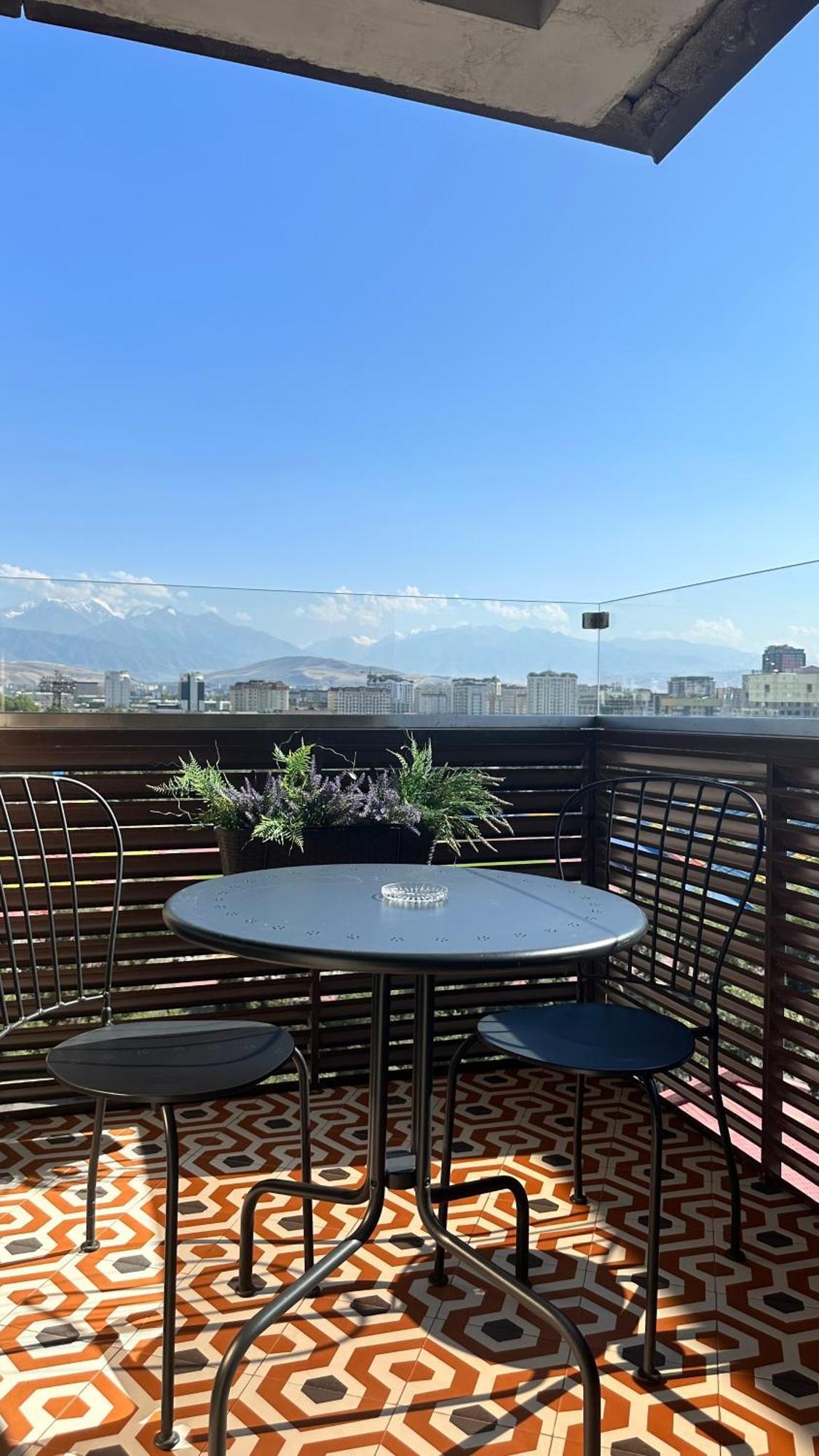 Logvinenko Apartment Biškek Exteriér fotografie